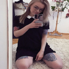 helen597`s avatar