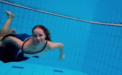 Teen Girl Avenna Is Swimming In The Pool