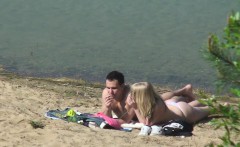 Young couple loves fucking at the beach