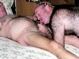 SS B W cock sucking