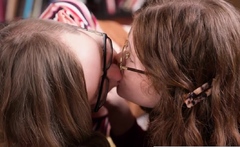 Nerdy lesbians lick hairy cunts