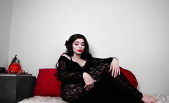 The Tabitha Jane – Vamp Mesmerize Joi