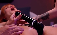 Close up MiLF getting it in the ass