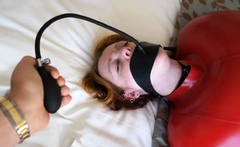 Amateur redhead milf sucking and foot job scene