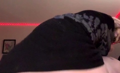 Bubble Butt Amateur Goes Solo With A Toy In The Powder Room