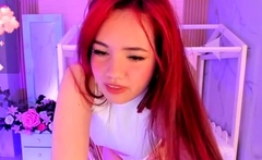 Hot Busty Webcam Babe Masturbate Solo
