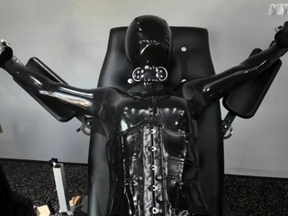 Amateur fetish big booty bitch riding with her bum