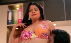 Bbw Brunette Does Sixty Nine With Her On Top