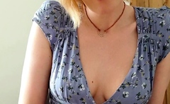 Amateur Webcam Cute Teen Plays Solo with Big Dildo