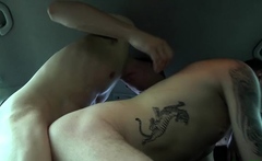 Homo lad gets ass banged in a car