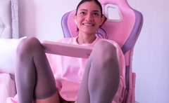 Webcam Teen masturbates and pretends you came in her mouth