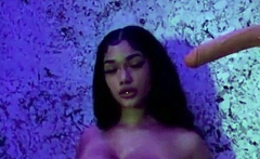 Big boob brunette masturbates on webcam