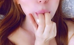 Amateur young teen solo masturbation on her livingroom