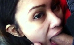 Filipina teen deepthroats in a car.