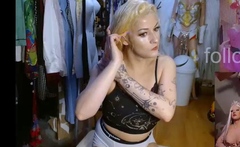 StripCamFun Blonde Amateur MILF Webcam for You