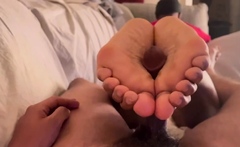 Interracial foot fetish sex with a sexy brunette