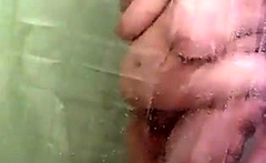 bbw showering 1